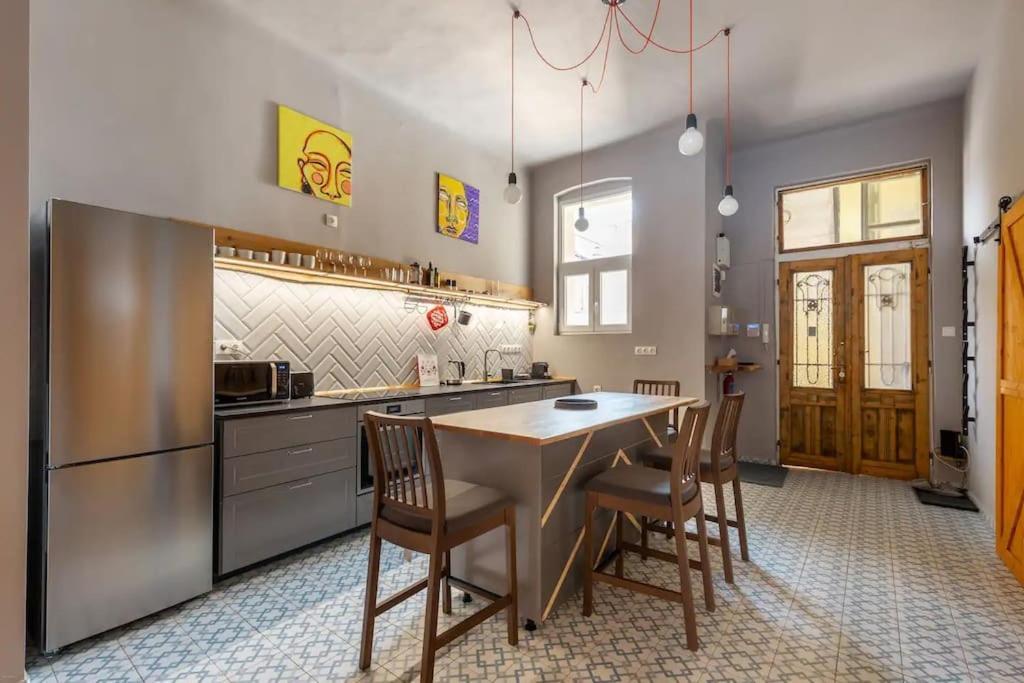 בודפשט Elegant And Modern In The City Centre מראה חיצוני תמונה