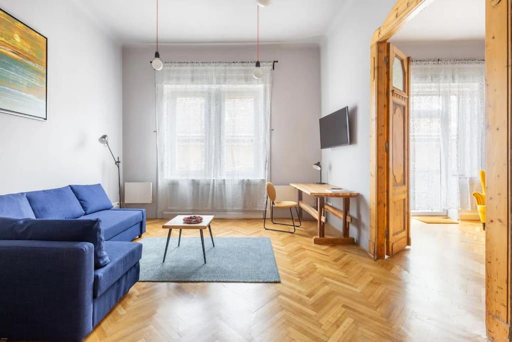 בודפשט Elegant And Modern In The City Centre מראה חיצוני תמונה